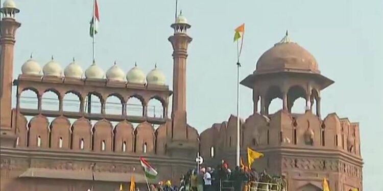 न्यायालयीन चौकशीला सर्वोच्च न्यायालयाचा नकार