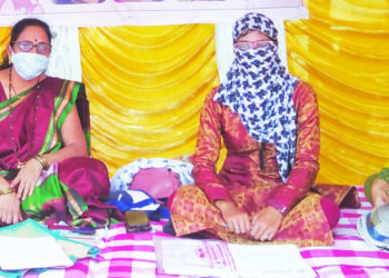 कर्जत चारफाट्यावरील अतिक्रमण हटवा