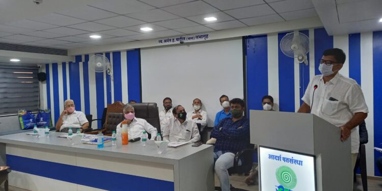 कर्मचार्यांनी प्रशिक्षणाचा आनंद घ्यावा