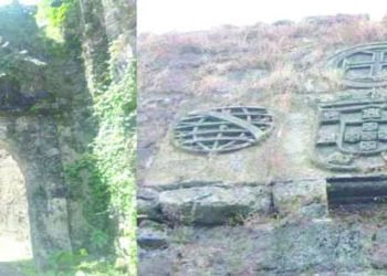 आगरकोट किल्ला प्रवेशद्वाराची पडझड