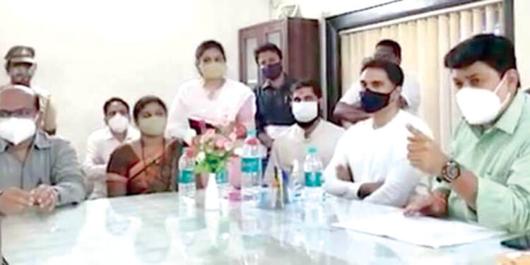 कळंबणी उपजिल्हा रुग्णालयात आहाराबात हेळसांड