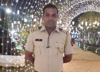 खाकी वर्दीतील माणुसकीच दर्शन