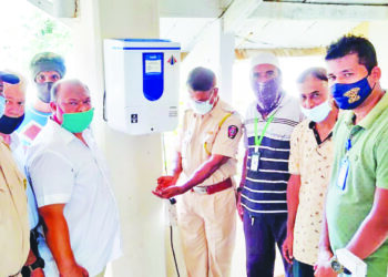 मुरुड पोलिसांकडून सीमेवरच तपासणी