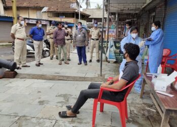 रेवदंड्यात विनाकारण फिरणार्‍यांची अँटिजेन चाचणी