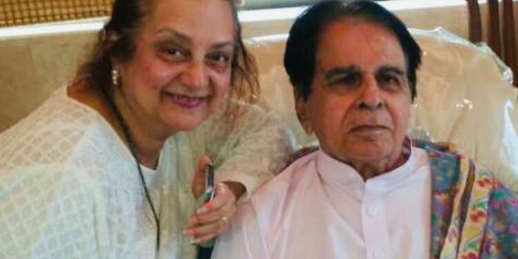 दिलीप कुमार यांच्या प्रकृतीत सुधारणा