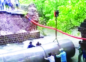 काशिद पुलाच्या कामास सुरूवात ; शेकापच्या पाठपुराव्याला यश