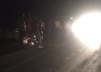 विद्यानगर चेंढरे येथे अपघात; गुरांना धडकल्याने मोटारसायकलस्वार गंभीर