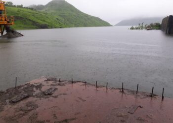 कर्जतमधील जलाशये अद्याप रिकामीच