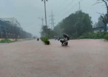 पाताळगंगा नदी परिसरातील गावांना सतर्कतेचा इशारा