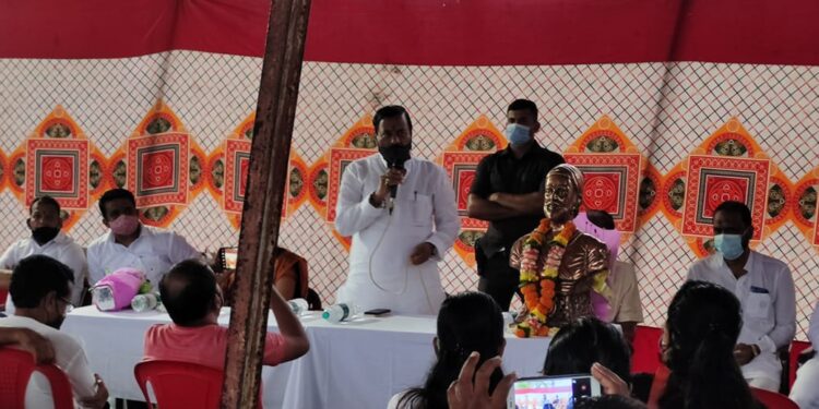 कंत्राटी कामगारांना कायम करण्यावर भर – सुनील तटकरे