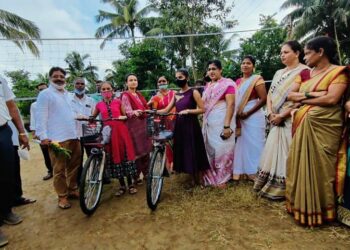 शेकाप नेत्या चित्रलेखा पाटील यांचा उपक्रम