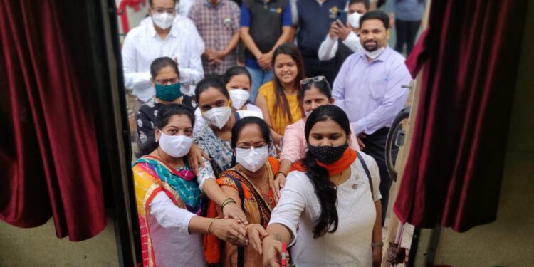 मोफत मॅमोग्राफी शिबीर, कॅन्सर ओपीडीचे अष्टविनायक हॉस्पिटल येथे उद्घाटन