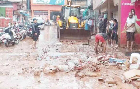 खेड शहराचे 41 कोटी रुपयांचे नुकसान