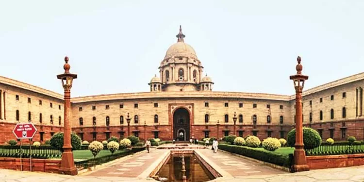 आता 15 वर्षांवरील सरकारी वाहने भंगारात