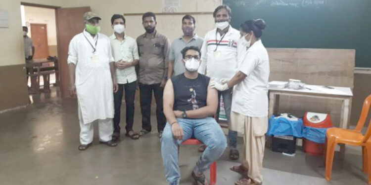 परदेशात जाणार्‍यांचे लसीकरण पूर्ण