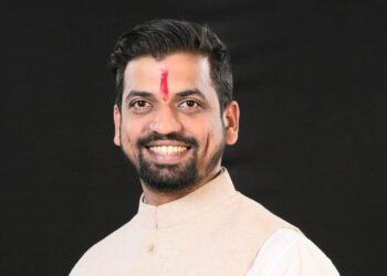 जनतेचा आशीर्वाद मागायला नाही तर माफी मागायला यात्रा काढा- शेकाप युवा नेते निलेश थोरे