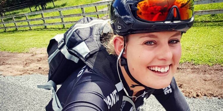 24 वर्षीय ऑलिम्पिक सायकलपटूचा आकस्मिक मृत्यू