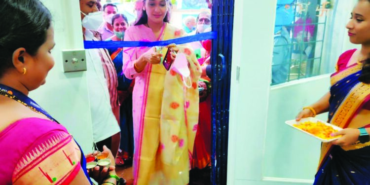 पोयनाड येथे आयआयएफएल फायनन्सची शाखा