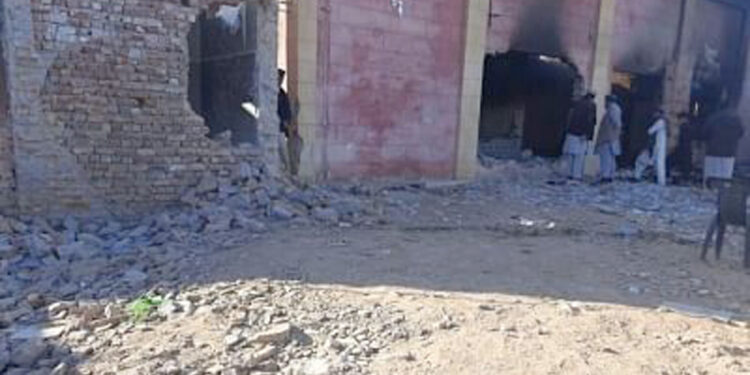 प्रार्थना स्थळे आणि मानवता!