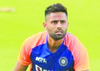 ‘सूर्याला संधी देण्याची हीच वेळ’