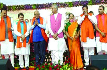 गुजरात मंत्रिमंडळ! काँग्रेसला एक धडा!