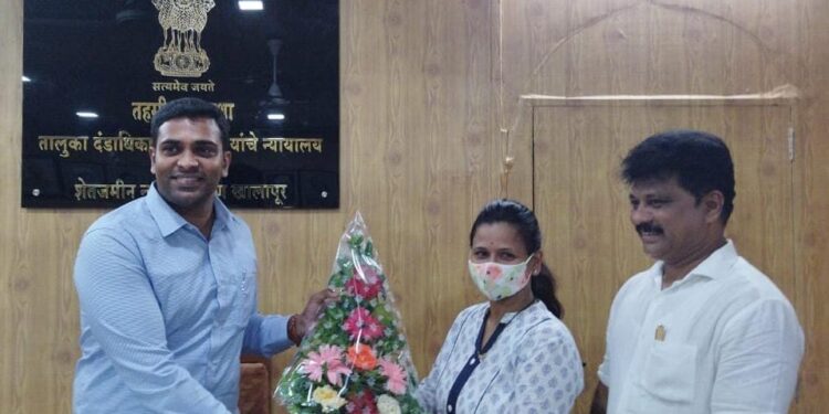 आयुब तांबोळी खालापूर तहसीलदार