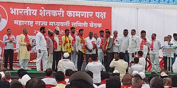 आबासाहेबांचा वारसा पुढे चालवूया – धैर्यशील पाटील