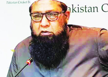 इंझमाम-उल-हकला हृदयविकाराचा झटका