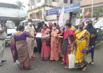 महिला अत्याचार विरोधात जनवादी महिला संघटनेचा तीव्र निषेध