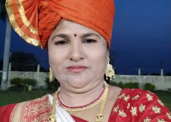 ग्रामसेविका मंगला केदारे-जगताप यांना आंतरराष्ट्रीय सेवारत्न पुरस्कार देऊन गौरव