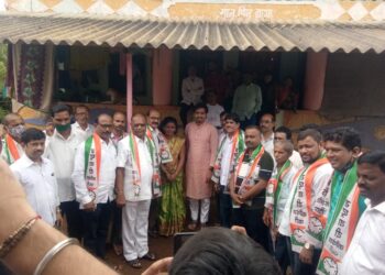 म्हसळयात शिवसेनेला खिंडार