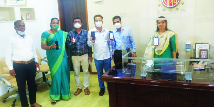 स्वच्छतेत जिल्ह्याला अग्रेसर ठेवावे