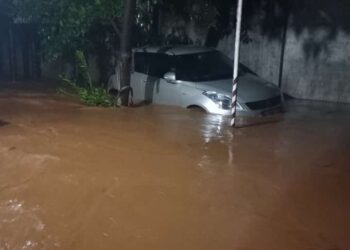 मुरूडमध्ये ढगफुटी; नागरिकांच्या घरात जवळपास ३-४ फुट पाणी