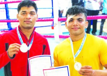 महाराष्ट्र स्टेट बॉक्सिंग चॅम्पियनशीपमध्ये विघ्नेश व मृणालला सुवर्णपदक