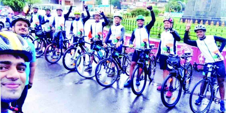 खुशखबर! STRAVA हे अ‍ॅप डाऊनलोड करा अन् सायकल भ्रमंती करा