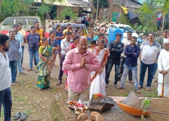 केळवणे येथे संरक्षण भिंत भुमीपुजन सोहळा उत्साहात