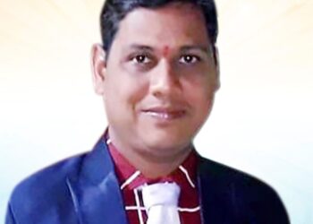 कृष्णा हाबळे व जयवंत पारधी यांचा पुरस्काराने सन्मान