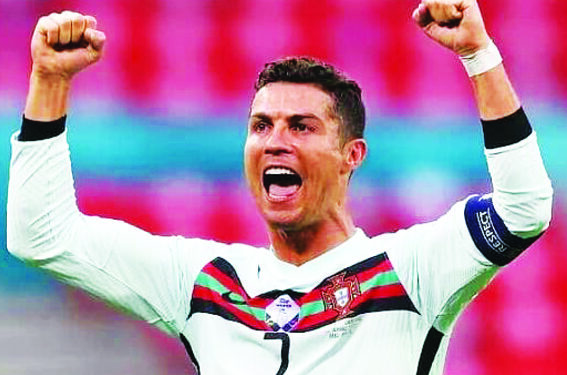 रोनाल्डोचा आयर्लंडविरुद्ध विश्‍वविक्रम