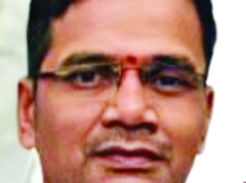 समीर येरूणकर यांना जिल्हा परिषदेचा आदर्श शिक्षक पुरस्कार