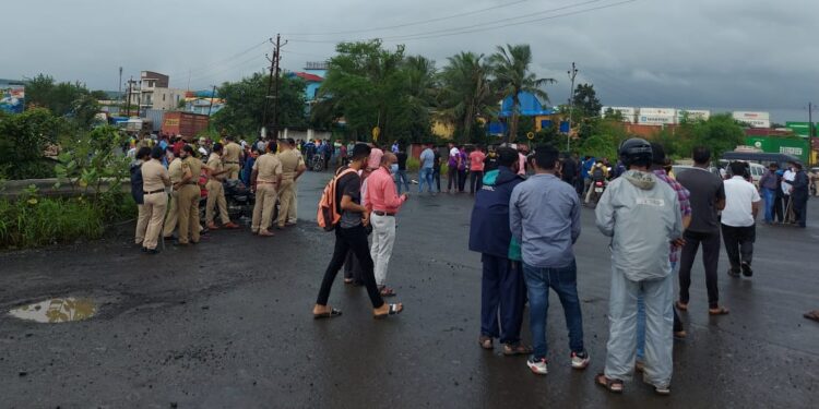 भरधाव ट्रेलरच्या धडकेत उरणच्या तरुणाचा जागीच मृत्यू