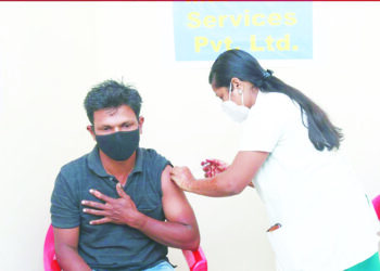 शेकापचा सेवारथ गावागावात ; दुसर्‍या टप्प्याच्या तिसच्या दिवशी 250 लाभार्थ्यांचे लसीकरण