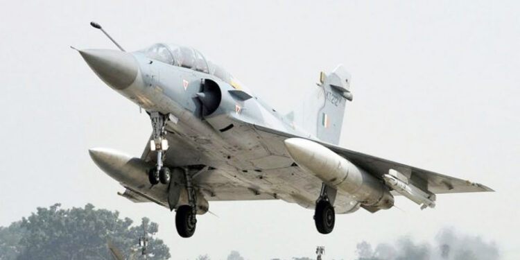 वायू दलातील मिराजला अपघात