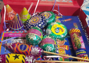 फटाक्यांना चॉकलेट्सचा गोडवा