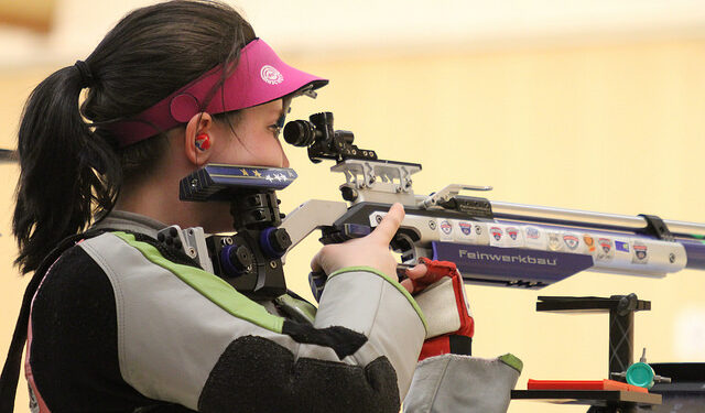 भारतीय नेमबाजांचा सुवर्णवेध