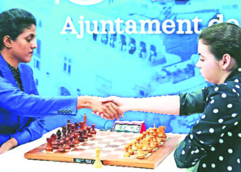 जागतिक बुद्धिबळ स्पर्धेत महिलांना रौप्य