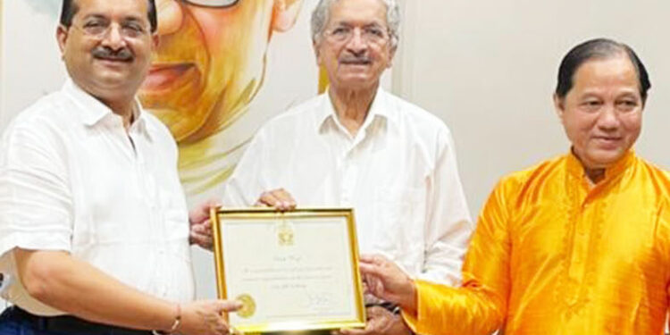 कॅनडाच्या पंतप्रधानांकडून उद्योजक सतीश वाघ यांचे कौतुक