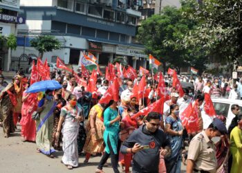 पाण्यासाठी सिडकोवर हल्लाबोल