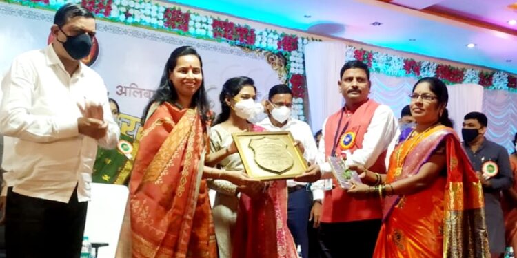 राजकीय वाटचालीत रायगड जिल्हा परिषद हा महत्त्वाचा टप्पा – अदिती तटकरे