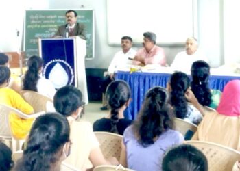 कायदेविषयक मार्गदर्शनपर शिबीर उत्साहात