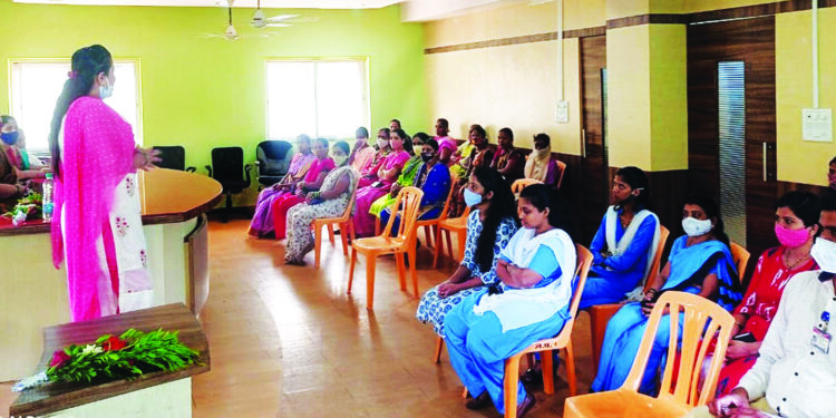 मुरुड येथे कायदेविषयक शिबीर